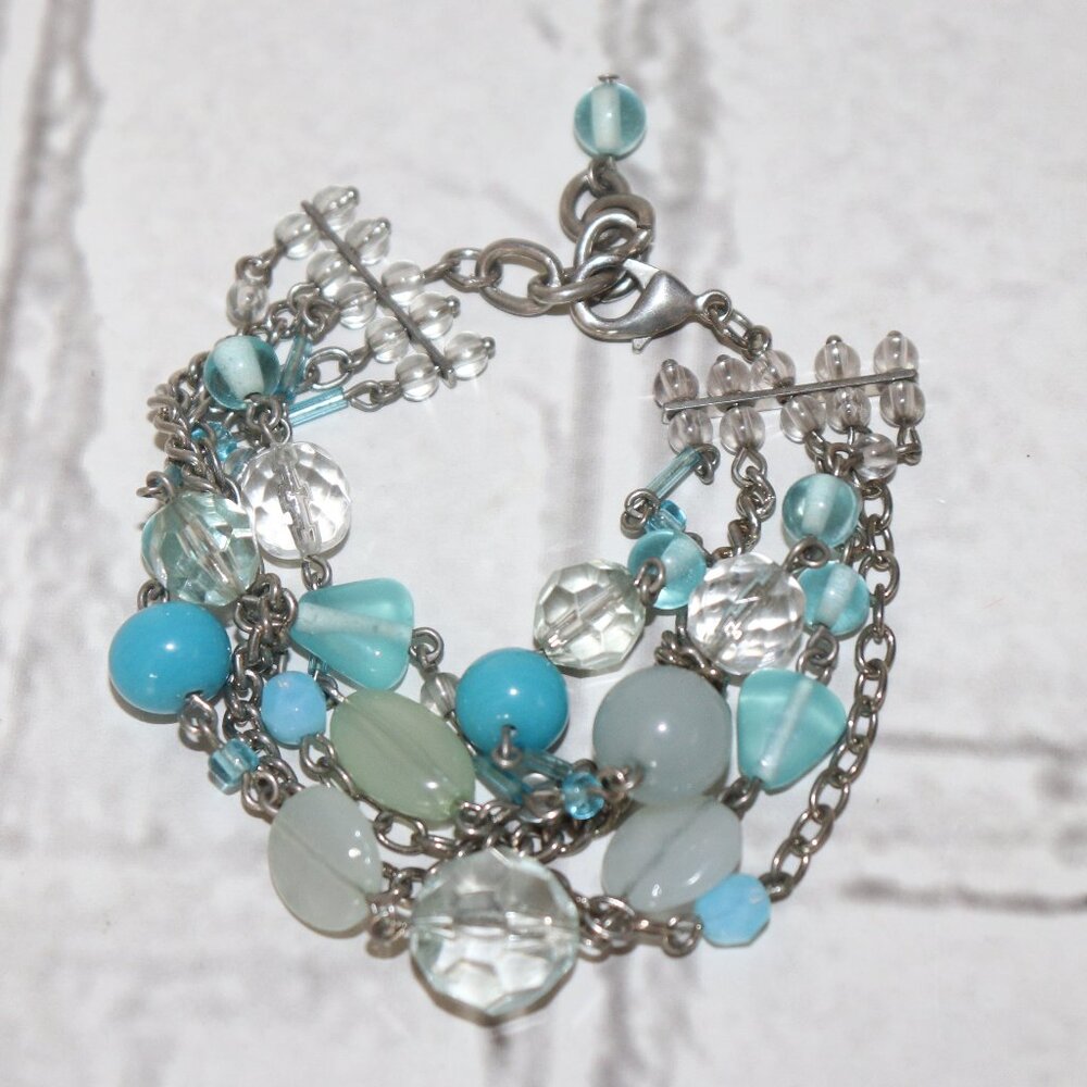 Pretty silver, blue and green glass bracelet - Adjustable 7.5-8.5"